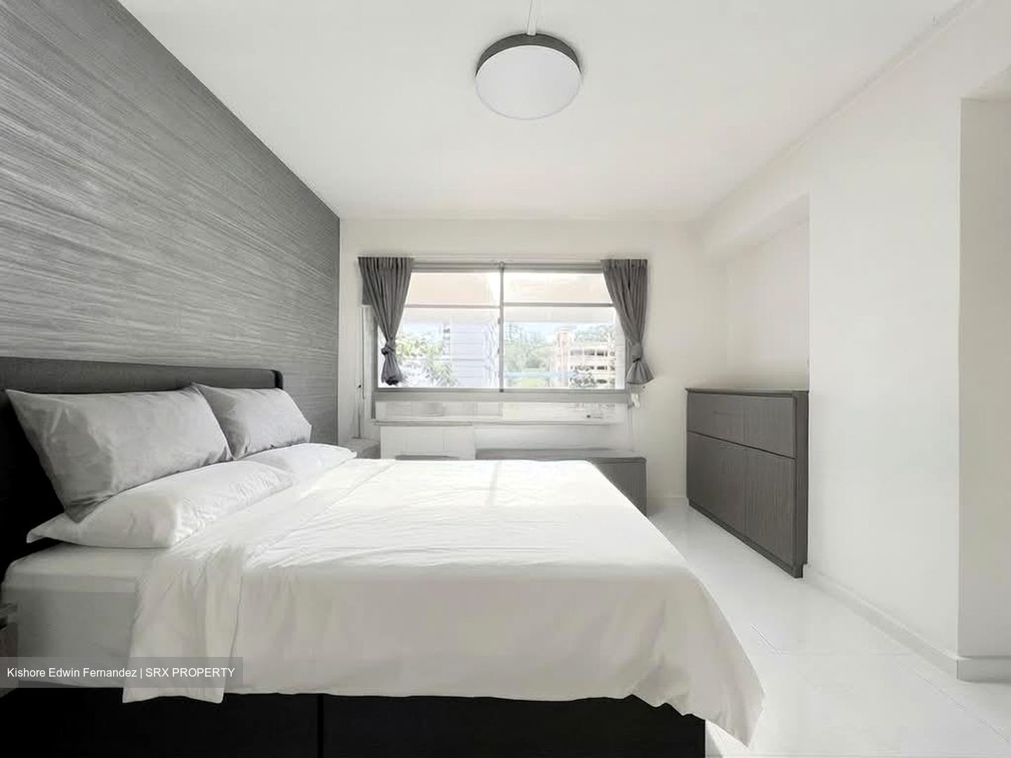 Blk 220 Pasir Ris Street 21 (Pasir Ris), HDB Executive #605525221